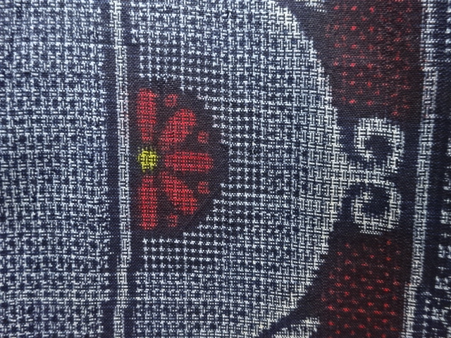 JAPANESE KIMONO / ANTIQUE DORO OSHIMA TSUMUGI / INDIGO / WOVEN FLOWER 